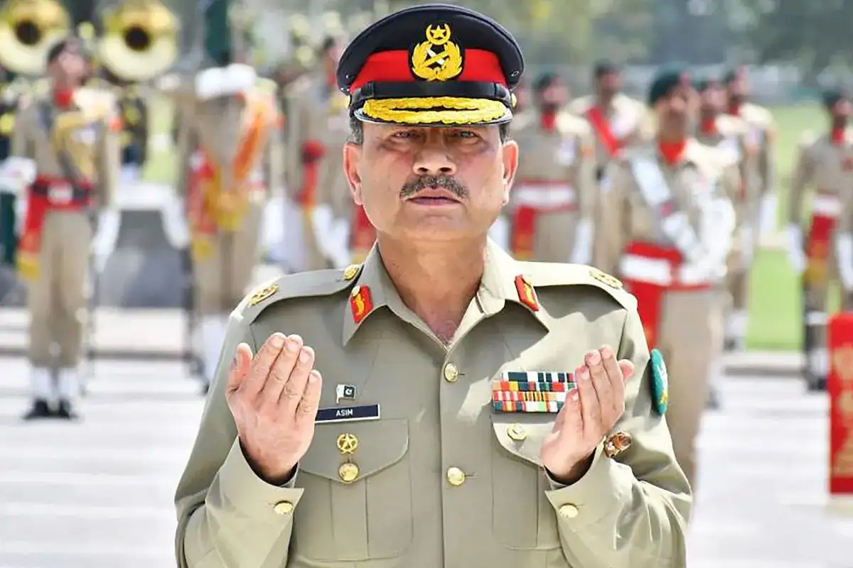 Pakistan Army Chief addressing troops and reaffirming decisive response to border violations during national event
