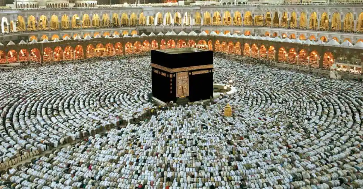 Aerial view of pilgrims performing Tawaf around the Kaaba during Hajj 2026 preparations