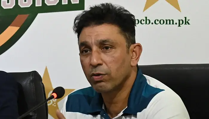 Azhar Mehmood speaking at PCB press conference about Pakistan South Africa Test series spin strategy