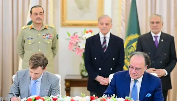 Finance Minister Muhammad Aurangzeb and World Liberty Financial CEO Zach Witkoff sign MoU in Islamabad to explore dollar-linked stablecoin and digital payments