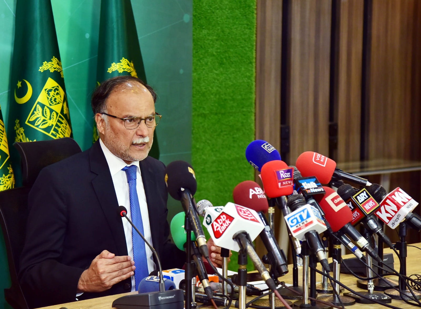 Ahsan Iqbal to Represent Pakistan at Bangladesh PM Oath Ceremony