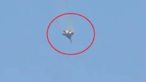 US warplane falling from the sky in Kuwait during Iran Gulf attacks