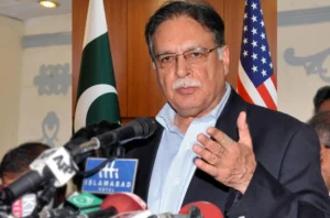 Pervaiz Rasheed speaking at press conference discussing Asim Munir merit based appointment and leadership role