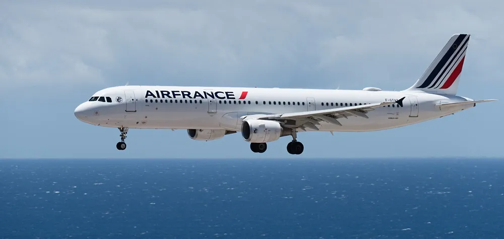 Air France aircraft linked to the Air France crash case flying above the Atlantic Ocean