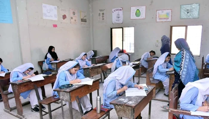 Students appearing in Karachi matric exams amid irregularities and centre changes investigation