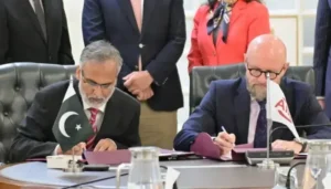 Officials signing N-5 highway loan agreement between Pakistan and AIIB