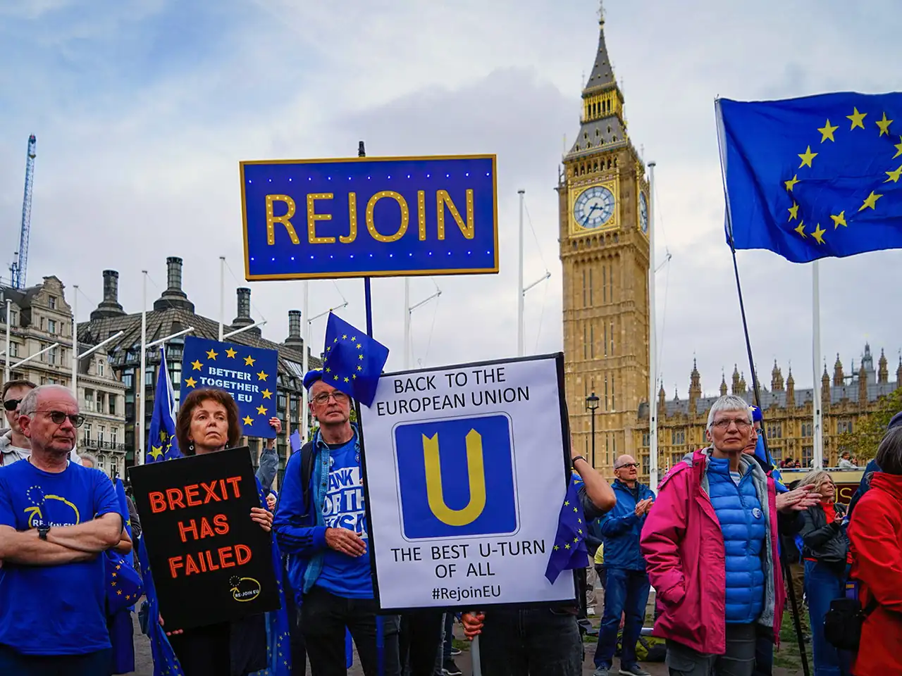 Supporters hold pro EU signs in London during a campaign linked to the Brexit Return debate