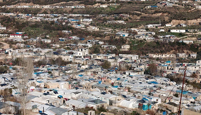 Global Displacement Falls to 118 Million