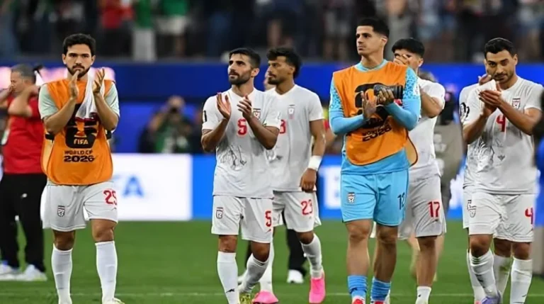 Iran national team players clapping after securing a 2-2 World Cup Draw against New Zealand at FIFA World Cup 2026