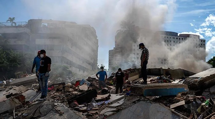 Rescue teams search for survivors amid rubble after deadly earthquakes in Venezuela with rising death toll and ongoing aftershocks