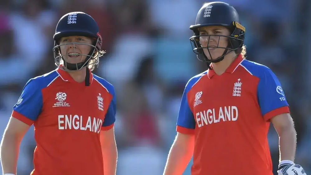 England players Nat Sciver-Brunt and Heather Knight during the England T20 Final semi-final victory over South Africa
