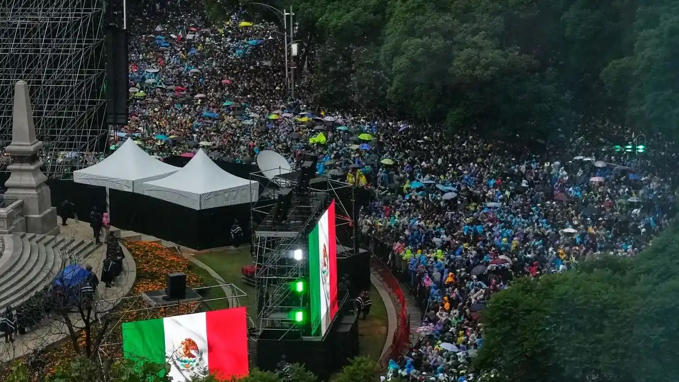 Three Die in Mexico World Cup Celebrations After Massive Crowd Surge