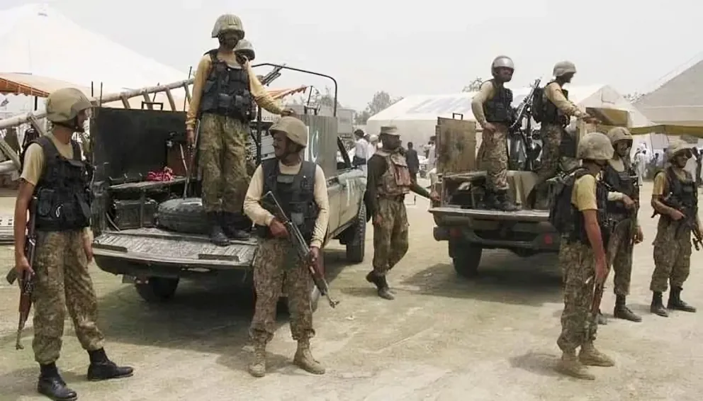 15 Martyred in Tank Terror Attack, 12 Militants Killed